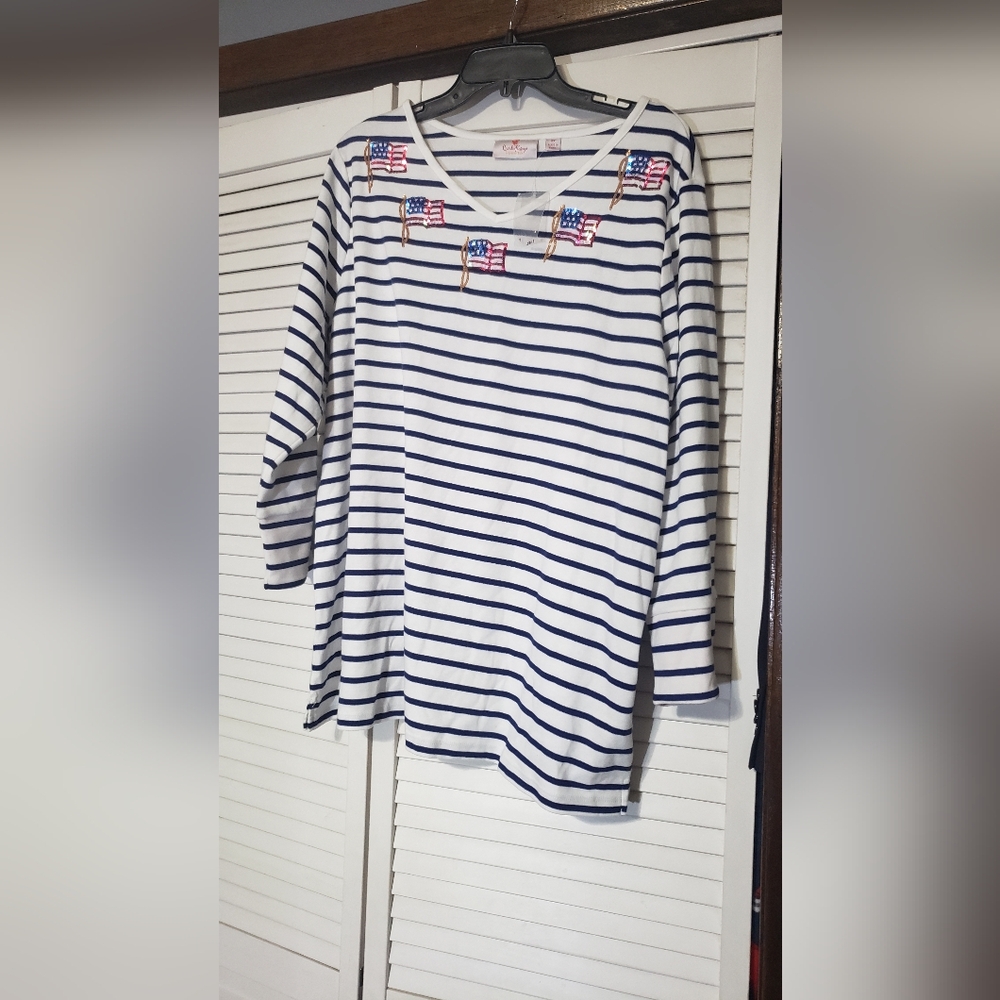 Quaker Factory Striped Patriotic V-Neck Plus 2X NWT